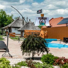 Bence Apartman, hotel in Tiszabábolna