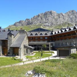 HG Alto Aragón, ξενοδοχείο σε Formigal