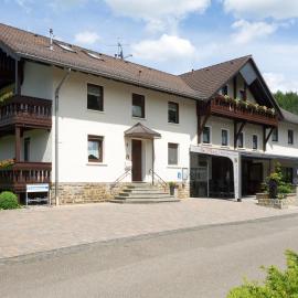 Restaurant - Pension Im Pfenn, hotel di Irrhausen