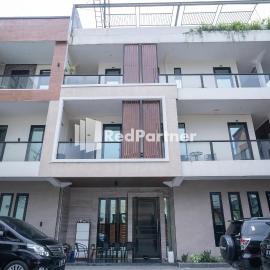 Viesnīca Yayah Rooms Bogor Syariah Mitra RedDoorz pilsētā Bogora