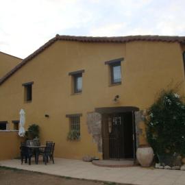 Masia en plena naturaleza y tranquilidad, hotel in San Quintín de Mediona