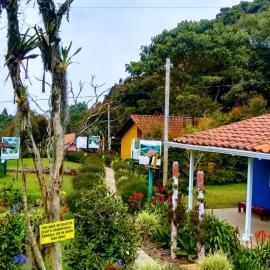 Hospedaje Santaelena -chalets de montaña-, hotel u gradu 'Santa Elena'