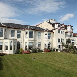 SGE Esplanade Hotel, hotel Dunoonban