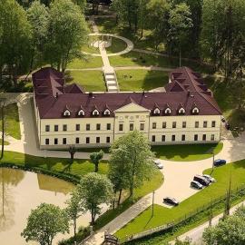 Zámek Kamenný Dvůr, hotell i Kynšperk nad Ohří