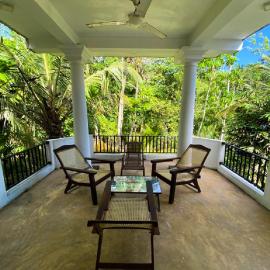 Shirani nature palace Midigama