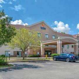 Comfort Inn & Suites St Louis-O'Fallon โรงแรมในโอฟอลลอน