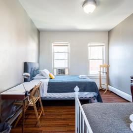 Best Room To Visit NYC-Subway Access, hotel in Newark