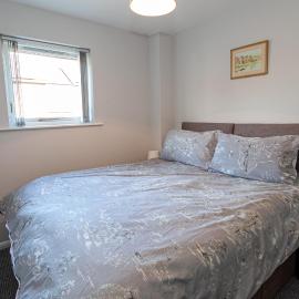 Spacious House in Sheffield - Great Location!