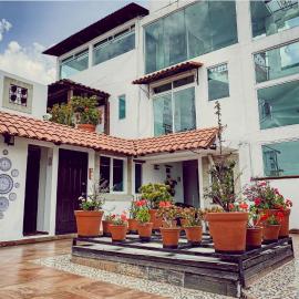 Suites Aldama, hotel em Toluca