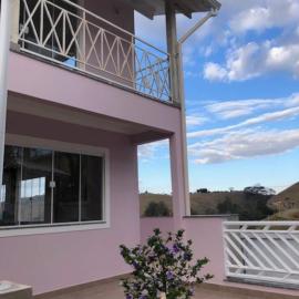 Casa Luar na Serra em Conservatória、ヴァレンサのホテル