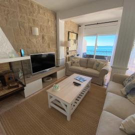 Casa 24, hotel u gradu Roda de Bara