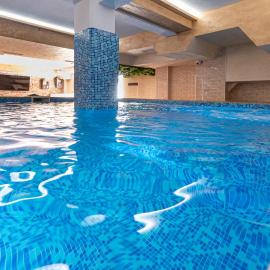 Баня Аква Ризорт, hotel v mestu Banya