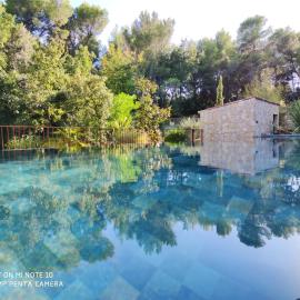 L'Autre Perle, balnéo en supplément, le Clos des Perles, ξενοδοχείο σε Tourtour