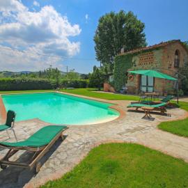 Holiday Home Tara by Interhome, hotel u gradu Laterina