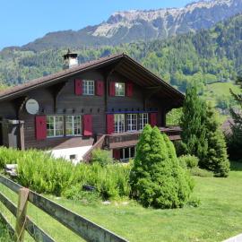 Chalet Chalet am Schärm by Interhome, hotel v destinaci Lauterbrunnen