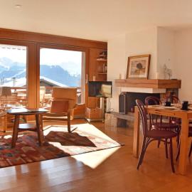 Apartment Romarin 220 by Interhome, hotel i Verbier