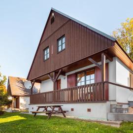 Holiday Home Holiday Hill 33 by Interhome, hotell i Čistá
