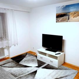 Arbeiter- und Gruppenwohnung mit Parkplatz, Küche, WLAN, 1-5 Personen - Schwäbisch Hall