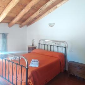 Casa Rural El Cortijo Nuevo, en El Cerezo