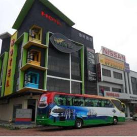 Golden Leaf Hotel Danga Bay