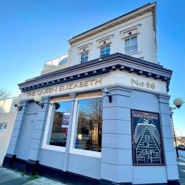 Queen Elizabeth Hostel, hotel en Londres