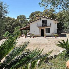VILLA CYCAS relax tra mare e natura, khách sạn ở Sperlonga