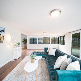4 BR Home with Game Room! Family Friendly! Centrally Located!, hotel in San Diego