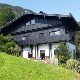 Ferienwohnung Hergesell, hotel u gradu Marktšelenberg