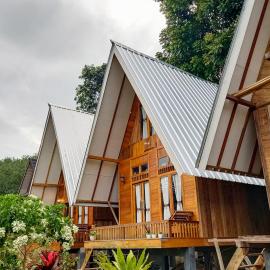 Bumiagung에 위치한 호텔 Green Paradise Pagar Alam Resort Mitra RedDoorz