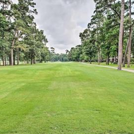 Lovely 2-Bedroom, 2-Bath Condo On The Golf Course