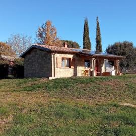 Serena Country home, hotel i Capranica