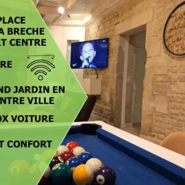 Villa Donna jacuzzi jardin billard centre la Brèche, viešbutis mieste Njoras