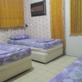 דירת אירוח בצל האילנות, hotel din Qiryat Ata