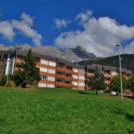 Tgesa Sunnmatt 24, hotel u gradu Savognin