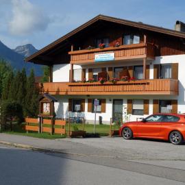 Apartmenthaus Sonnenschein - Chiemgau Karte, hotel in Inzell