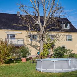 Gemütliche Ferienwohnung in ländlicher Lage, hotel in Riesa