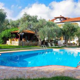 Effi's Garden Villa