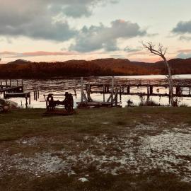 The Artists Cottage Waterfront Hideaway, hotel a Strahan