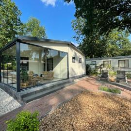 Casa 2234 op camping de Schatberg, hotel din Sevenum
