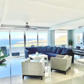 Beachfront Condo close Puerto Nuevo, Papas, and Valle de Guadalupe, готель у місті Розаріто