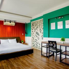 Lá Hotel Bình Tân