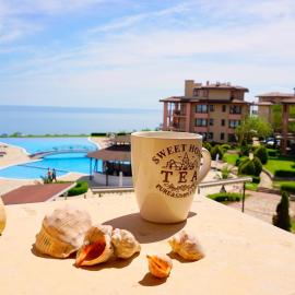 Апартаменти Калиакрия - Apartments in Kaliakria Resort, hotel di Topola