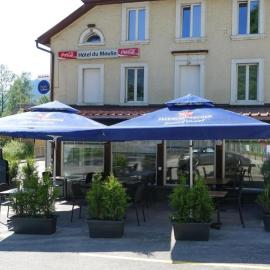 Hotel Restaurant du Moulin, hotel v mestu Fleurier