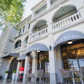 InnRose, hotel a Daxi
