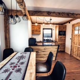 Laura Resort - Luxury Chalets z jacuzzi, hotel a Szaflary