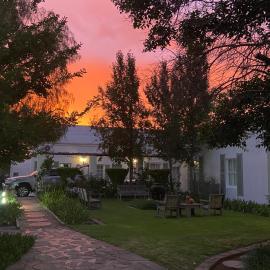 Cape Karoo Guesthouse, hotel di Beaufort West