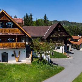 Ferienwohnungen Fam. Köberl, hotel sa Gundersdorf