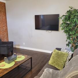 Fresh Modern Industrial split level, hotel in Cincinnati