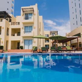 Zafiro Beach Boutique Resort, hotel in Mazatlán