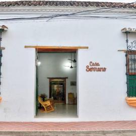 Casa Serrano - Calle Real 5, hotel in Mompós